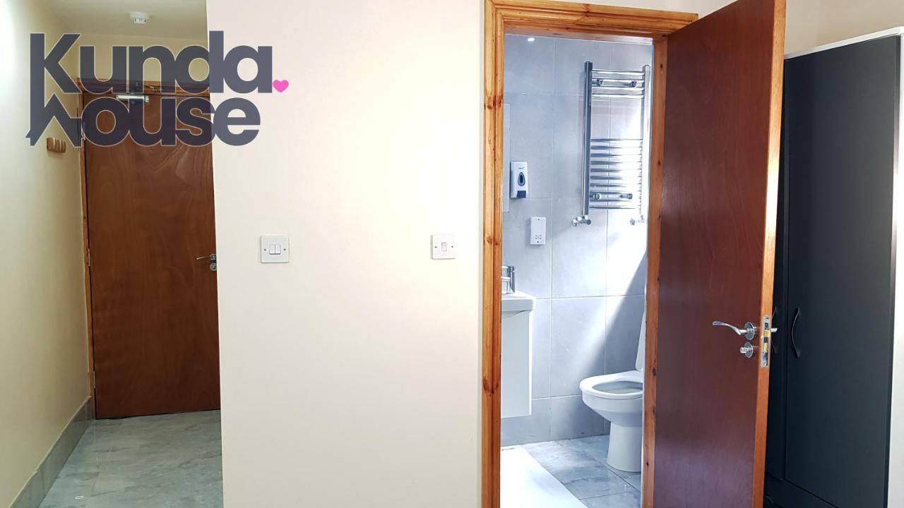 Kunda House Bournbrook Otel Birmingham Dış mekan fotoğraf