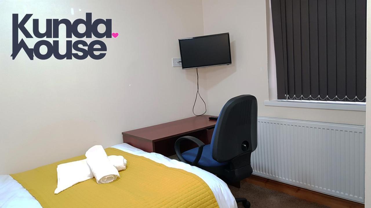 Kunda House Bournbrook Otel Birmingham Dış mekan fotoğraf