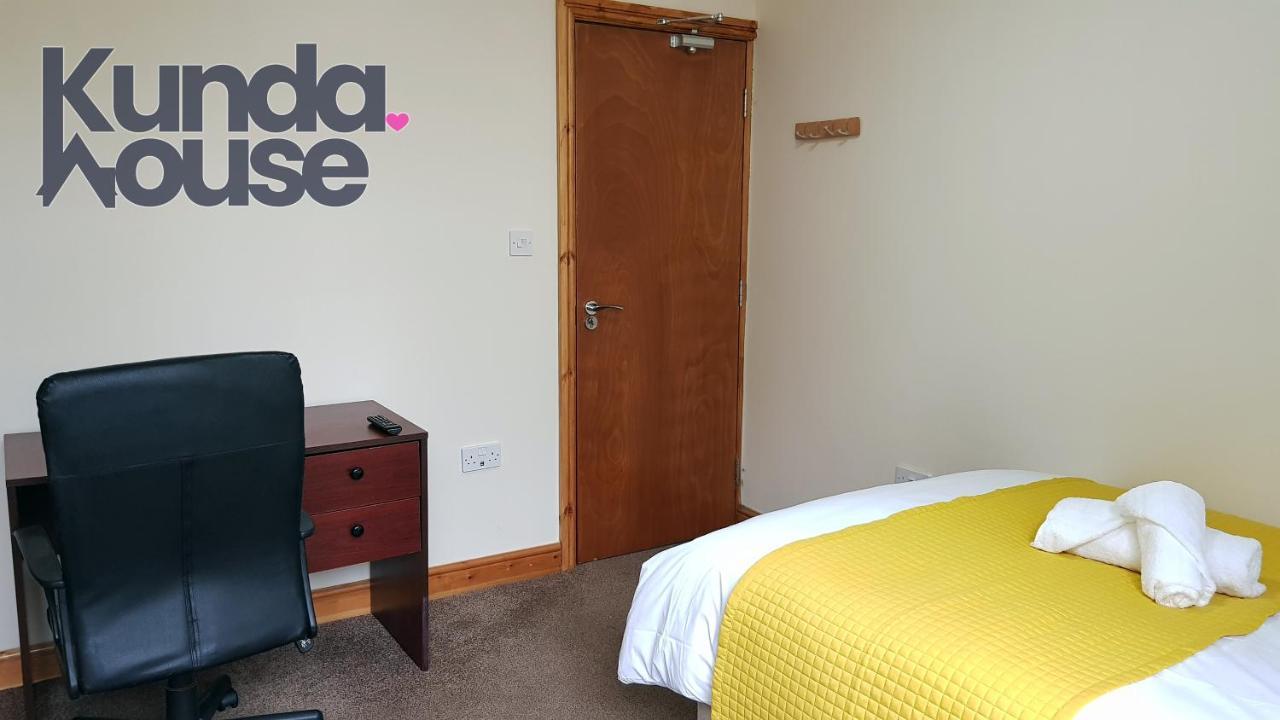 Kunda House Bournbrook Otel Birmingham Dış mekan fotoğraf