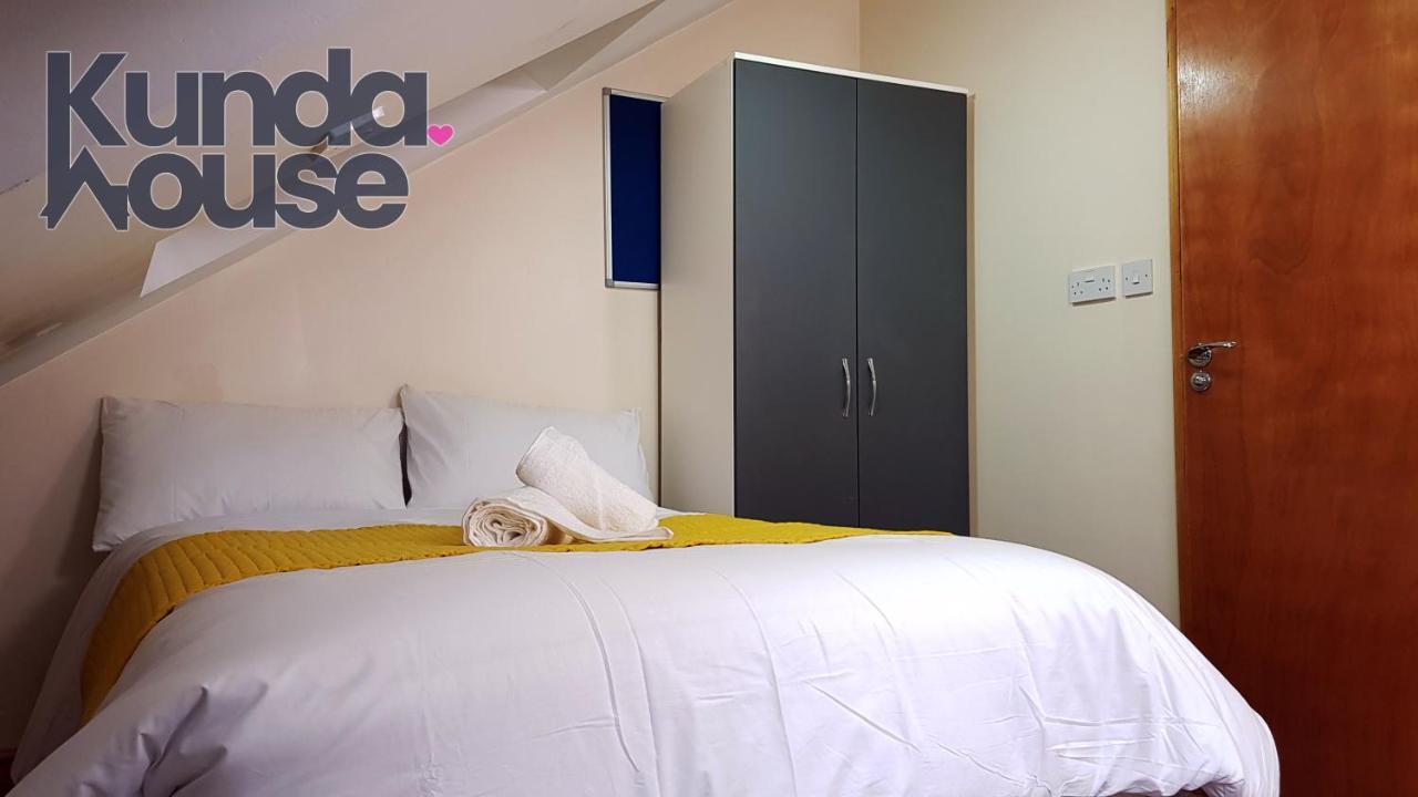 Kunda House Bournbrook Otel Birmingham Dış mekan fotoğraf