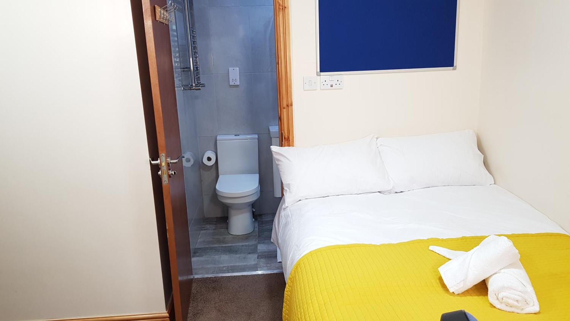 Kunda House Bournbrook Otel Birmingham Dış mekan fotoğraf